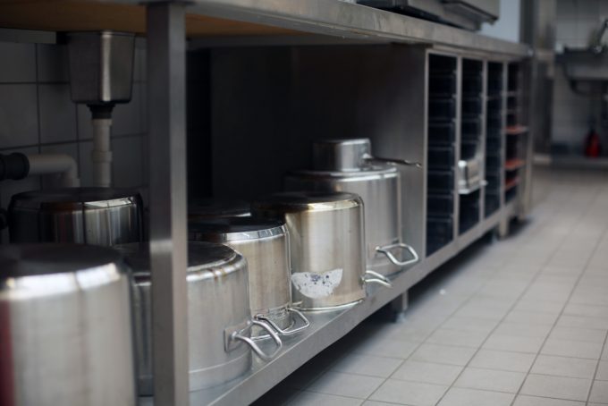 Refugee-Canteen-Kleine-geile-Firmen