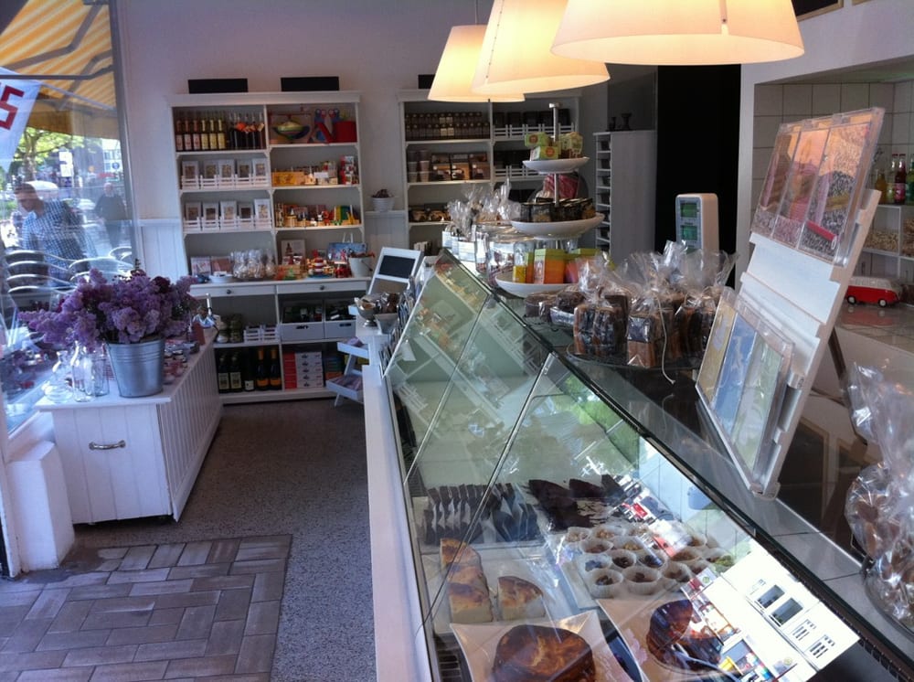 Sneaker Kuchen Bestellen Bei Was Das Herz Begehrt Mit Vergnugen Hamburg