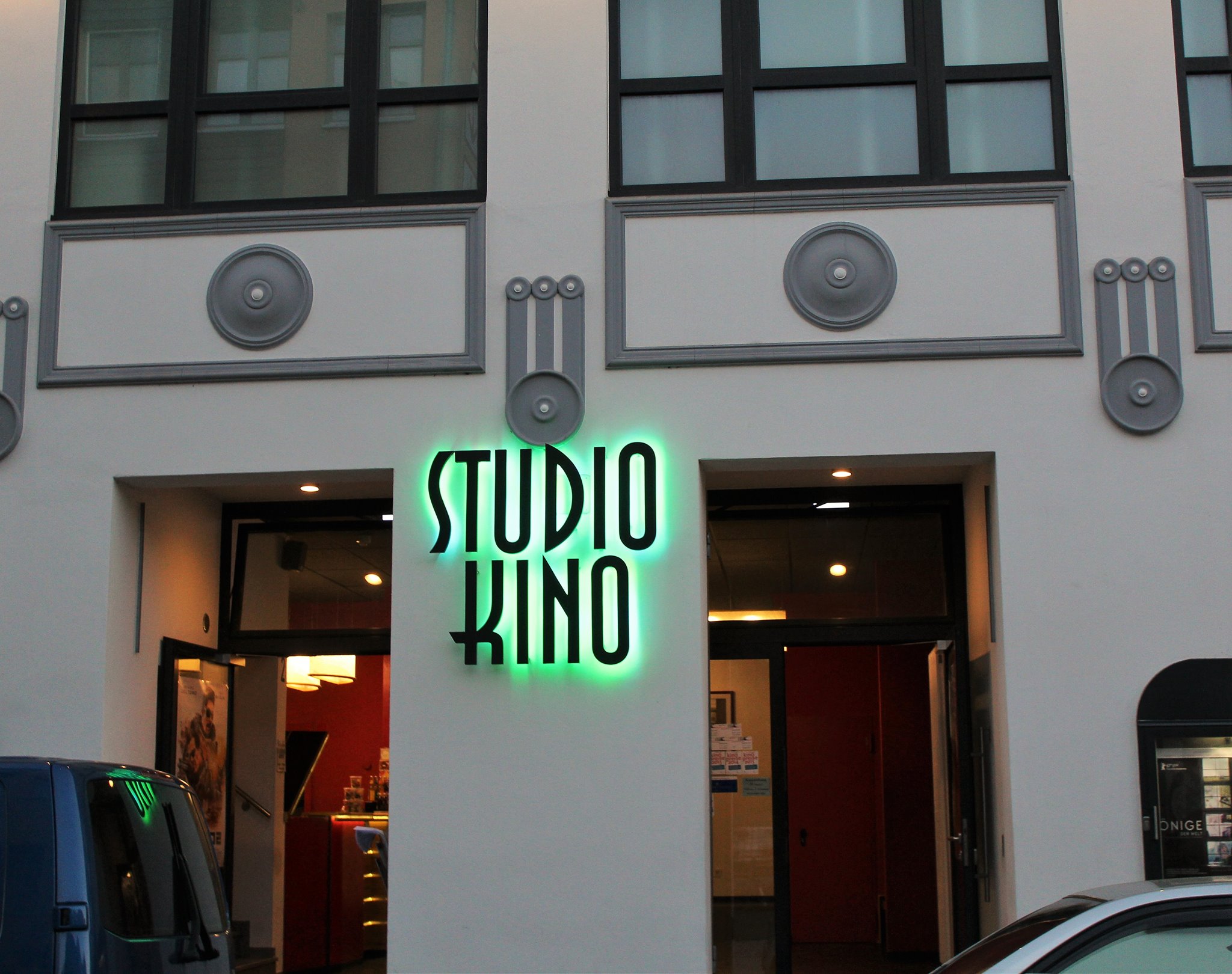 Studio-Kino