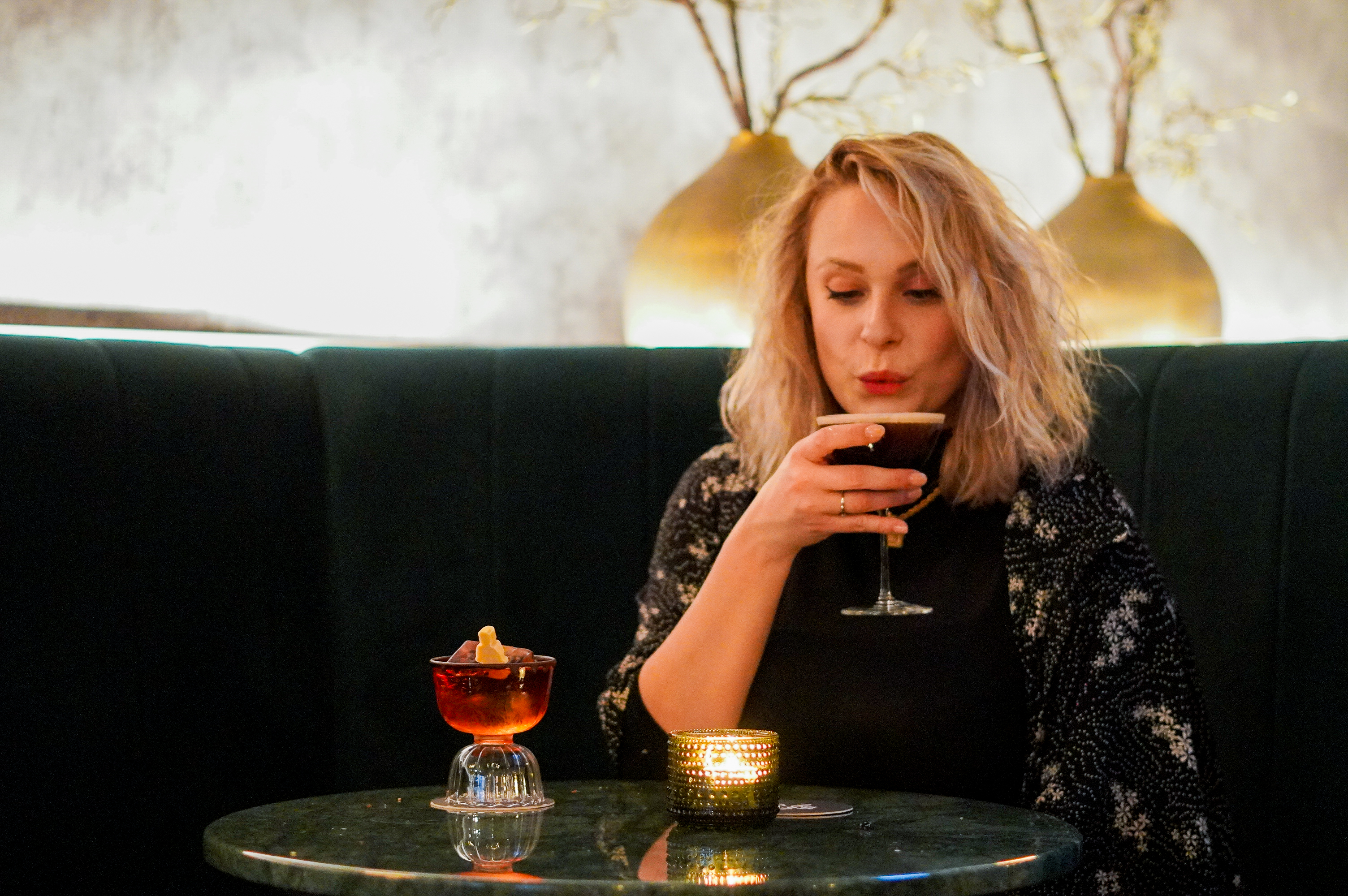 #Die Ba Nomu serviert Einhorn-Cocktails und hat eine Happy Hour der Superlative