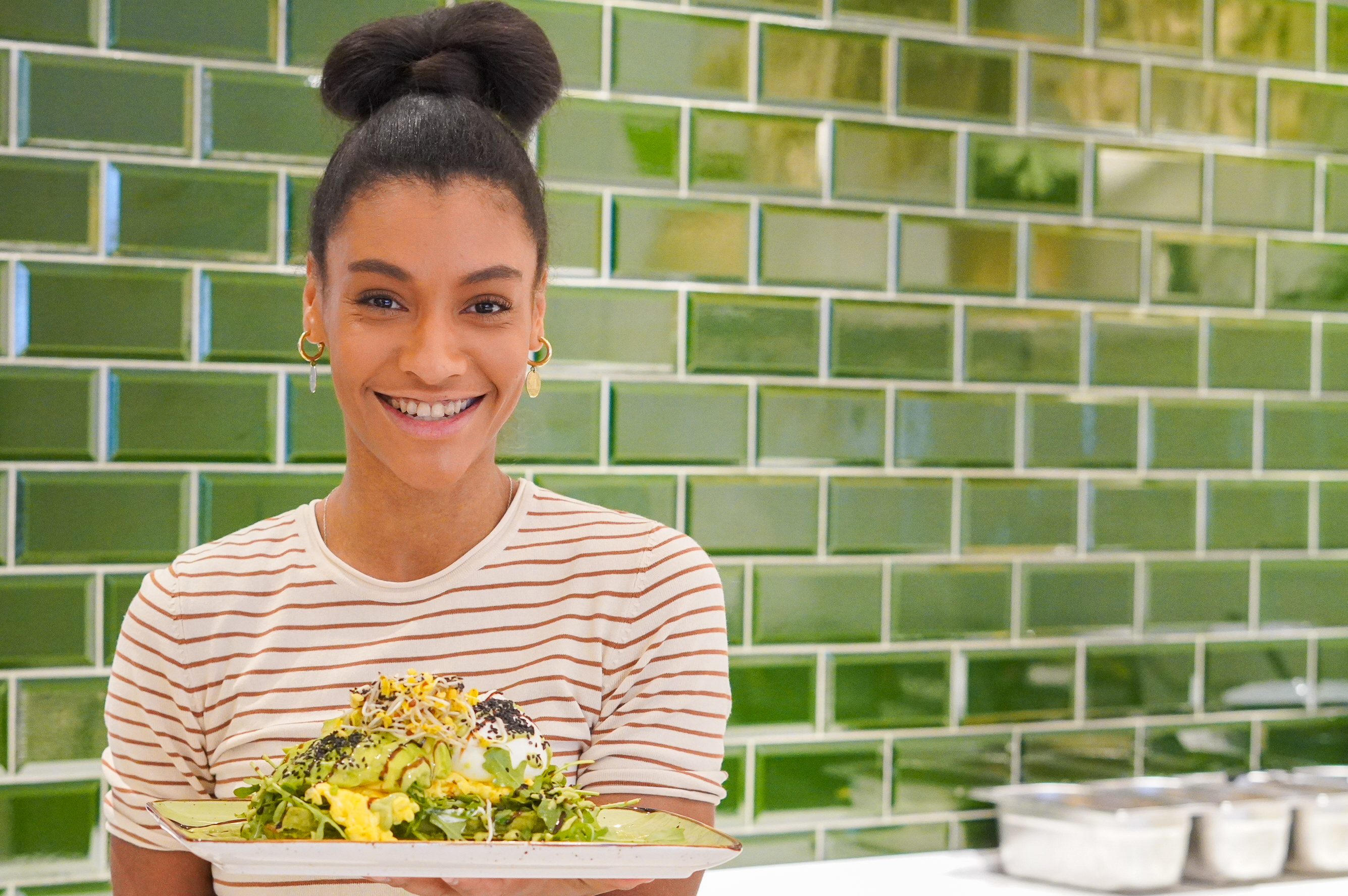 Alles Waffel serviert herzhafte Herzlichkeit in Hohenfelde | Mit ...